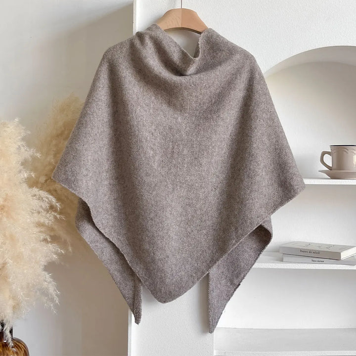 Kuschelig weicher Damen Winterschal, elegant und casual tragbar, ideal für kalte Tage und als Geschenk.